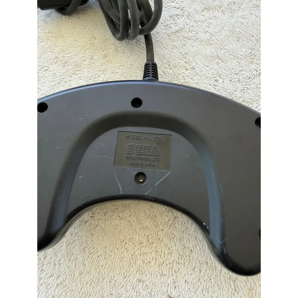 Official Sega Genesis 3 Button Controller Original Model 1650-Preowned